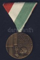 1975. Pedagógus Szolgálati Emlékérem T:1 Eredeti díszdobozban!