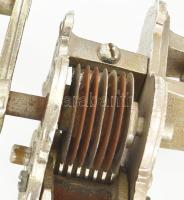 Jelzett antik német tésztakészítő. Fém, m: 18 cm