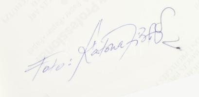 Katona Miklós (1937-): 2 db erotikus fotó, hátoldalon aláírt, 14,5×10,5 cm