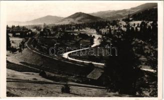 Marosfő, Izvoru Muresului; vasútvonal, út. Siesta pensio kiadása / railway line, road (EK)