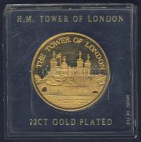 Nagy-Britannia DN "The Tower of London" aranyozott emlékérem T:BU Eredeti plasztiktokban!