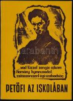 Petőfi az iskolában. Szerk.: Hegedűs András, Miklósvári Sándor. Szeged, 1972, (Szegedi Nyomda). Kiadói papírkötés, a gerincen minimális sérüléssel. Megjelent 2500 példányban.