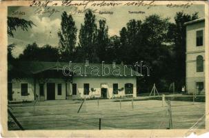 1910 Szliács, Sliac; Üdvözlégy nyaraló, tenisz pálya. Kerekes Miklós kiadása / tennis court, sport field, villa (szakadás / tear)