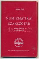 Saltzer Ernő: Numizmatikai szakszótár. Angol-magyar, német-magyar. Magyar Éremgyűjtők Egyesülete, Budapest, 1979. Piros műbőr kötésben. Használt, jó állapotban.