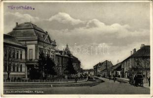 1930 Hajdúböszörmény, Fő utca, városháza (kopott sarok / worn corner)