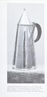 Elizabeth de Castres: Tea Silver 1670-1900 (Ezüst teáskannák 1670-1900). London, 1977, Frederick Mul...