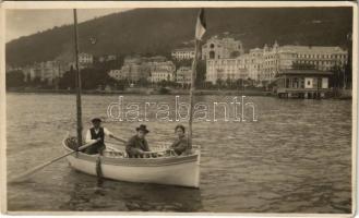 Abbazia, Opatija; csónakázók / rowing boat. photo (EK)