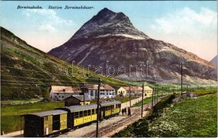 Berninahäuser (Pontresina), Berninabahn / railway station, train