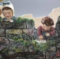 cca 1900/1910 Bernard Bloch jardiniere. Kézzel festett formába öntött porcelánfajansz, épületromban ...