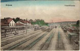 Zólyom, Zvolen; Vasútállomás. Vasúti levelezőlapárusítás 351. / railway station (fa)