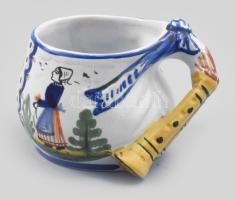 Bretagne francia kézzel festett csésze. Jelzett, kis kopással, m: 7 cm