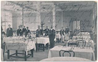 1919 Tarcsafürdő, Bad Tatzmannsdorf; Szabó Béla és fia gyógyvendéglő belső, étterem pincérekkel. Blasy Gusztáv kiadása / Kurhotel / spa restaurant interior, waiters (EK)