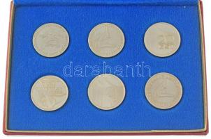 NDK 1970-~1980. 6xklf Cu-Ni éremtétel sérült díszdobozban, "Az NDK szocialista katonai szervezete" előlappal, de mind eltérő hátlappal (35mm) T:BU GDR 1970-~1980. 6xdiff Cu-Ni medallion lot in damaged case, with "Sozialistische Wehrorganisation der DDR" obverse, but all with different backside (35mm) C:BU