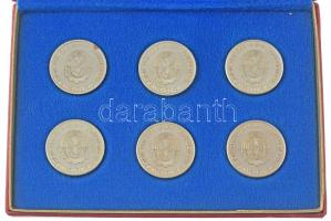 NDK 1970-~1980. 6xklf Cu-Ni éremtétel sérült díszdobozban, "Az NDK szocialista katonai szerveze...