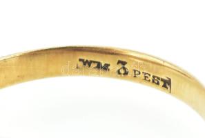 14K arany (Au) pecsétgyűrű onix kővel, jelzett. br 5,98 g m: 58,