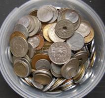 1kg fémpénz, vegyes világ