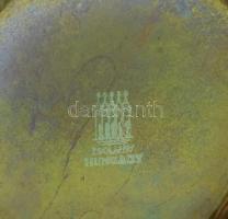 Zsolnay váza: Vágyakozás. Szecessziós stílusú nőalakkal díszített, szájánál virágszerűen szétnyíló v...