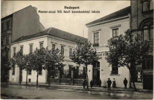 Budapest IX. Mester utcai női felső kereskedelmi iskola, üzlet. Kóródi Mihály kiadása (fl)