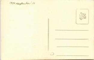 1934 Állatkerti program, elefánt simogatás / Zoo, elephant. photo