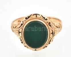 14K arany (Au) pecsétgyűrű achát kővel. Jelzett m: 65, 5,09 g
