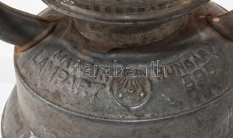 Lampart viharlámpa, jelzett, kopással, m: 34,5 cm