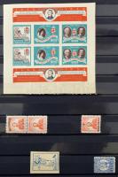 275 db régi, főleg magyar levélzáró 16 fekete lapos A/4 luxus berakóban