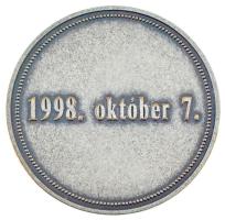 1998. "A Haza minden előtt 1899-1948 / 1998. október 7." ezüstpatinázott bronz emlékérem t...