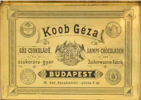 cca 1900 Rendkívül dekoratív szecessziós fémdoboz, Koob Géza csokoládé és cukorgyár reklámjával, az ...
