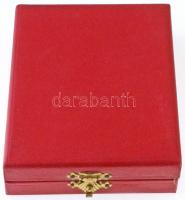 ~1970-1980. "Ganz Mávag Budapest - Kiváló Társadalmi Munkáért" aranyozott, zománcozott fém...