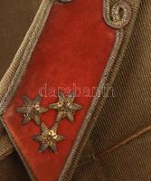 cca 1940 M. Kir. Honvédség, tüzér századosi egyenruha zubbony. Belül címkével jelzett, készítő: Ádám...