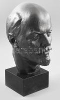 Szovjetúnió, 1982, Lenin büszt. Festett alumínium, márvány talpon, felirattal. Kopással, jelzett, m:...