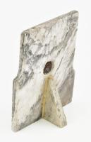 Fájdalmas Szűzanya. Bronz plakett, támasztható márvány lapra erősítve, 15x11 cm