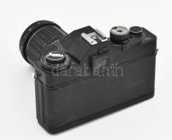 Praktica EE2 fényképezőgép, Jupiter IIA objektívvel + Helios 44-2 objektív + tok