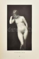 A magyar akt-kiállítás albuma. Összeáll.: Lyka Károly, Majovszky Pál és Petrovics Elek. Bp., [1926],...