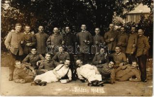 1915 Feldzug 1914/15 / WWI German military, group of soldiers. photo, 1915-ös kampány. 1914/15 Első világháborús Német katonai osztag csoportképe.