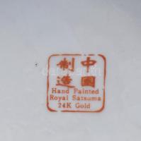 Satsuma bonbonier. Jelzett, kis kopással, d: 13,5 cm