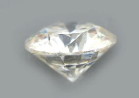 Fehér moissanite, d: 6,43 mm, 0,89 cts
