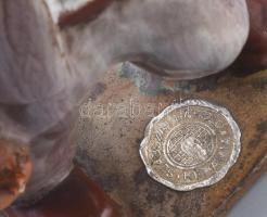 Szabszai László Kerámia: Részeg férfi. Címkével jelzett, minimális kopással, m:17,5 cm