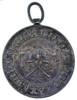 1884. "Magyar Tűzoltó Szövetség Szolgálati Érme XV év után" jelzett Ag kitüntetés (18,66g/...