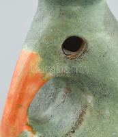 Kiss Roóz Ilona (1920-2010): Madaras váza. Színes mázakkal festett kerámia, gyári mázhibákkal, jelze...