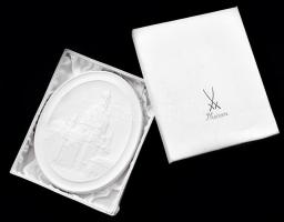 Meissen Frauenkirche Dresden plakett. Biszkvit porcelán, jelzett, füzettel, dobozában, 16,5x13 cm