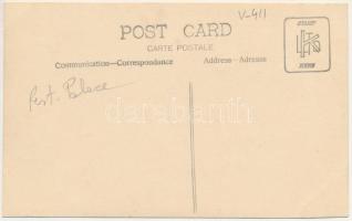 Temesvár, Timisoara; étterem, vendégek és pincérek / restaurant, guests and waiters. photo (vágott /...