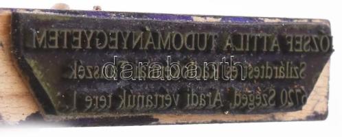 14 darab pecsétnyomó, zömmel Magyar Tudományos Akadémia