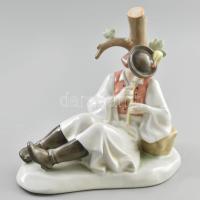 Zsolnay furulyázó juhász, kézzel festett, jelzett, hibátlan, m: 19 cm, h:21 cm