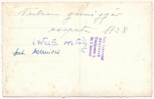 1938 Temesvár, Timisoara; Vulcan gumigyár foci csapata, labdarúgás / football team of the tire facto...