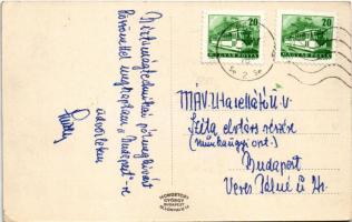 Pécs, Littke Korzó kávéház terasza pincérekkel és vendégekkel (EK)