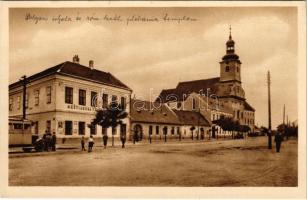 Somorja, Csallóköz-Somorja, Somorin, Samorín; Rim. kat. kostol, Mestianska skola / Szlovák polgári iskola és katolikus templom, automobil / Slovak school, Catholic church, automobile