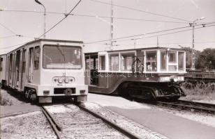 1989 Budapest, a Millenniumi Földalatti Vasút egyik régi, ám felújított kocsijáról készített felvéte...