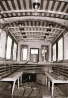 1989 Budapest, a Millenniumi Földalatti Vasút egyik régi, ám felújított kocsijáról készített felvéte...