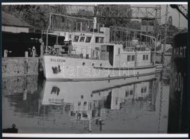 cca 1965 ,,Balaton" nevű hajó, 1 db modern nagyítás jelzés nélkül, 15x21 cm